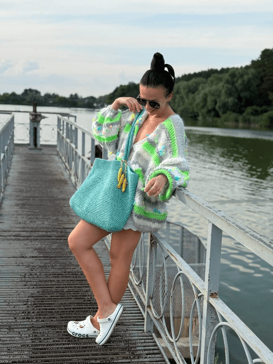 Уютный вязаный свитер